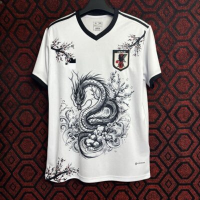 Camiseta Masculina Sakura Black Dragon, Branca